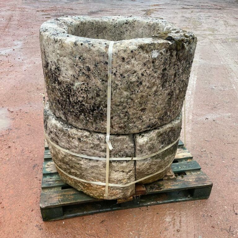 puit a vendre avallon